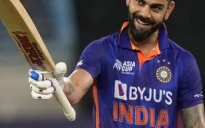 विराट कोहली ने T20 अंतरराष्ट्रीय करियर का पहला शतक लगाया।