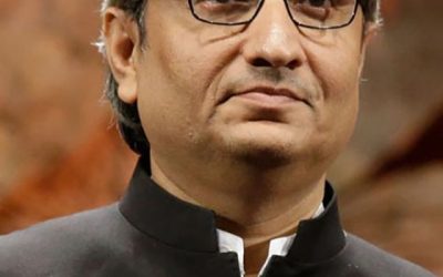 Ravish Kumar ने छोड़ा एनडीटीवी, अदानी की एंट्री के बाद प्रणय